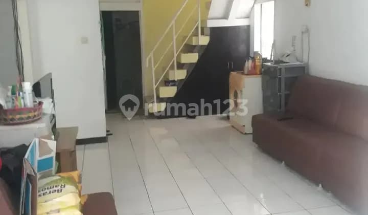 Rumah Sayap Sudirman,dekat Pasar Andir.