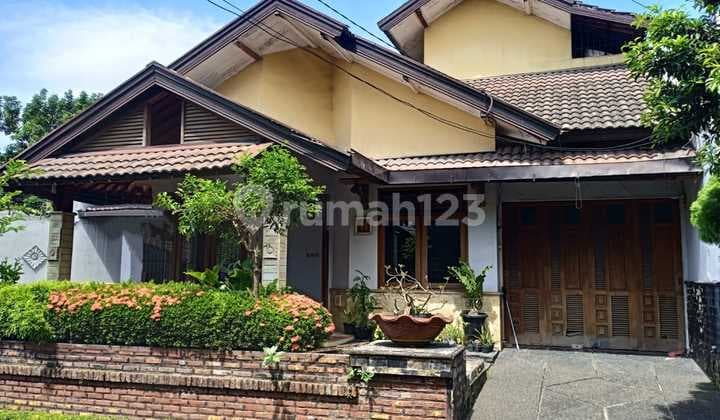 Rumah 1,5 Lantai Jl Kemakmuran Sukmajaya Dekat Swalayan Tip Top