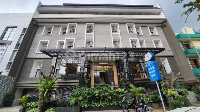 harga bagus rumah dijadikan hotel di anggrek loka bsd city ada 24 kamar