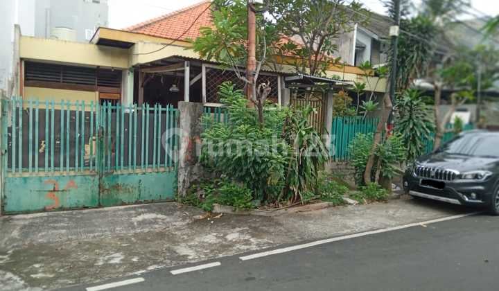 Rumah Lokasi Strategis Di Cempaka Putih Jakarta Pusat