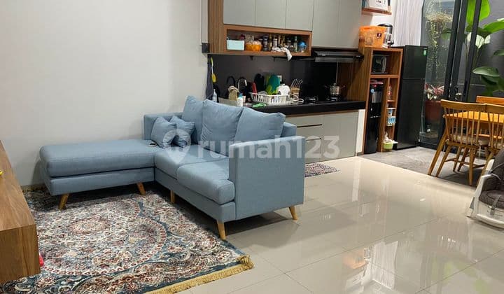 Rumah baru full furnish di Discovery Bintaro Jaya tangsel