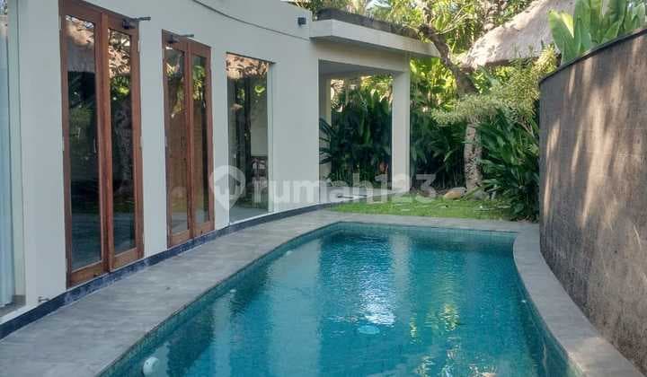 VILLA MURAH DEKAT PANTAI SEMINYAK