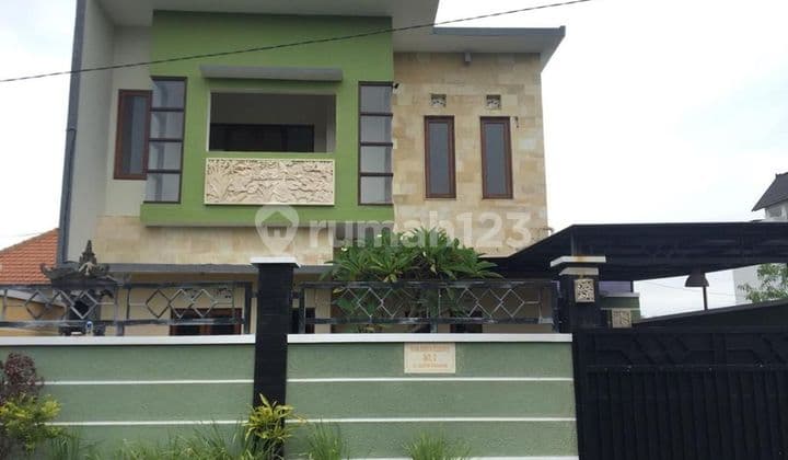 RUMAH TINGGAL MODERN UNGASAN