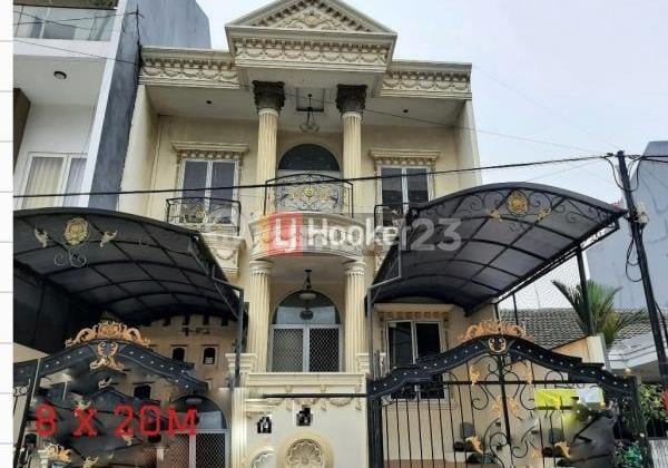 RUMAH SIAP HUNI DI JALAN KELAPA NIAS AREA KELAPA GADING