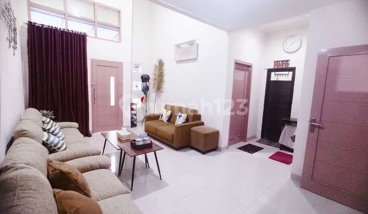 Rumah Bagus di Komplek (daerah Sukamenak Kopo)