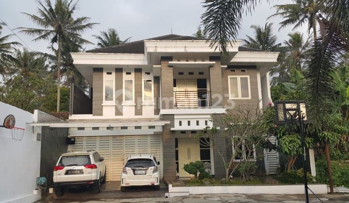 RUMAH LUX SIAP HUNI KAVLING EKSLUSIF PASTEUR