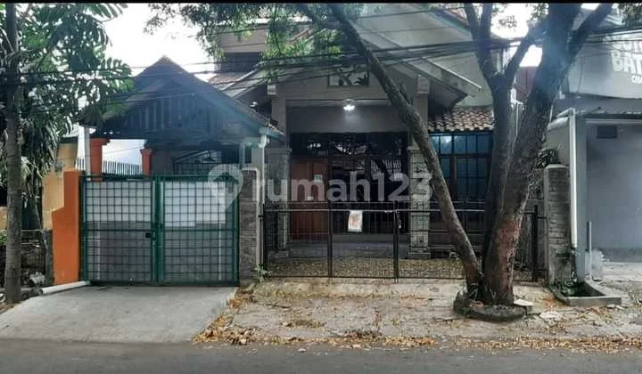 Rumah Lokasi Stategis Daerah Antapani Bandung (VA) Rumah Lokasi Stategis Daerah Antapani Bandung (VA)