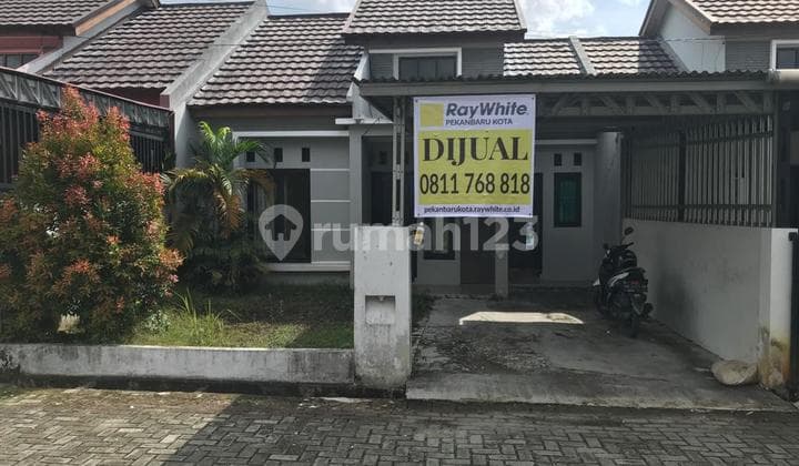Rumah minimalis siap huni harga murah di Marpoyan Damai, Pekanbaru