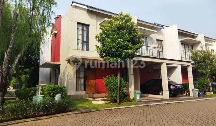 RUMAH HOOK DI GREEN VILLAGE MEWAH SAMPING TAMAN, TENANG NYAMAN