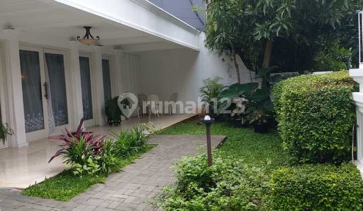 Rumah Bagus Siap Huni di Kebayoran Baru Jakarta Selatan (rathad)