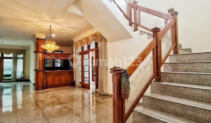 FOR SALE HOUSE on Jl LAUSER / GUNUNG, KEBAYORAN BARU