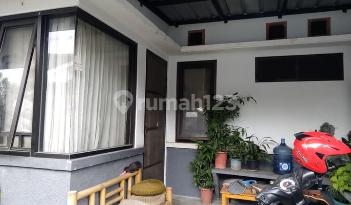 Rumah Di Cluster Dekat Ke Jalan Raya Ciwastra Jarang Ada