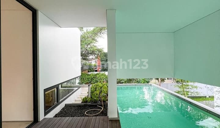 DIJUAL RUMAH ONE GATED SYSTEM di Jl KENANGA / AMPERA, JAKSEL