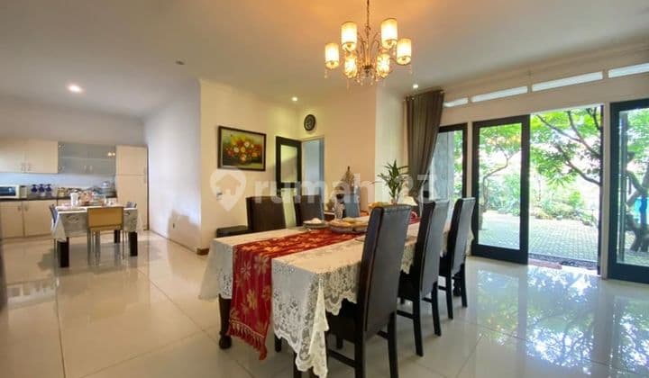 Rumah Vila di Sayap Setra duta Full Furnished (cocok untuk Guest house )