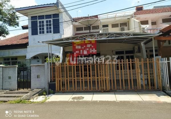 RUMAH SIAP HUNI DI JALAN JANUR ASRI AREA KELAPA GADING JAKARTA UTARA