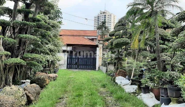 Rumah di Raya Dukuh Kupang Barat, Nol Jalan, Cocok untuk usaha