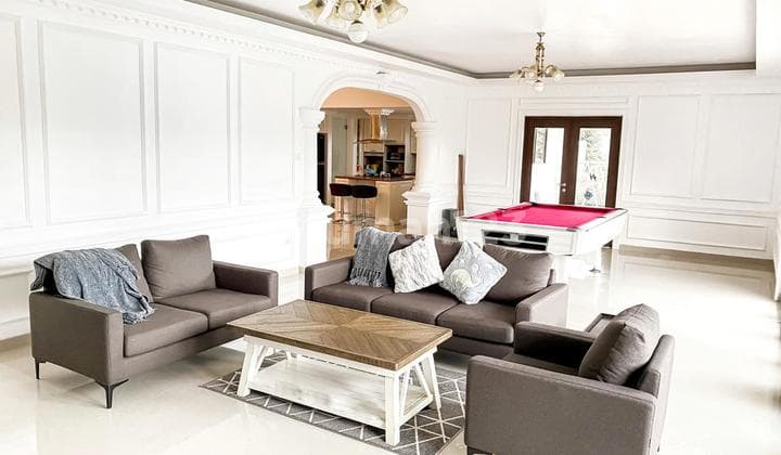 SPECIAL PRICE! Fantastic Villa With Ocean View,city View,And Beautiful Sunset In Pecatu