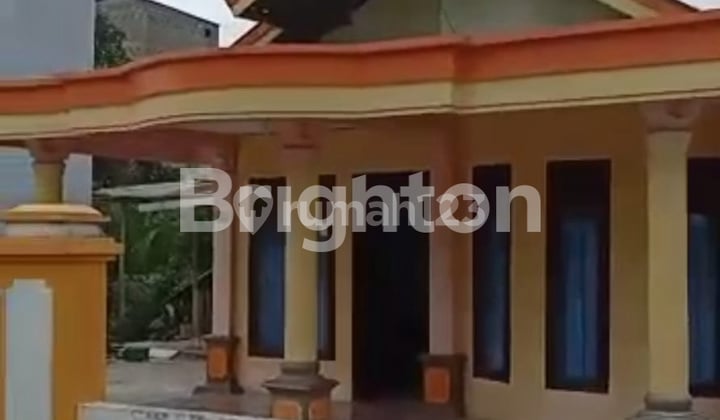 Rumah Plus Bangunan Burung Walet Plus Rumah