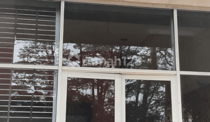 Ruko di kawasan metropolis mall modernland Tangerang