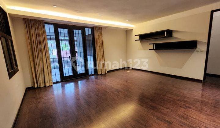 Rumah Mewah Murah Siap Huni di Sayap Hegarmanah Setiabudi Kota Bandung