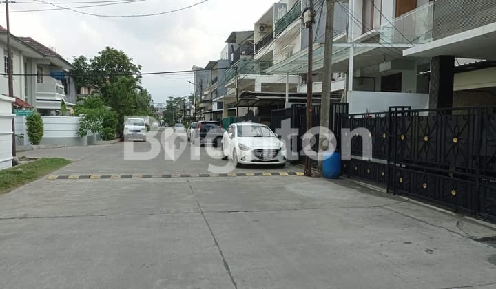 RUMAH CANTIK SIAP HUNI PELEPAH INDAH KELAPA GADING