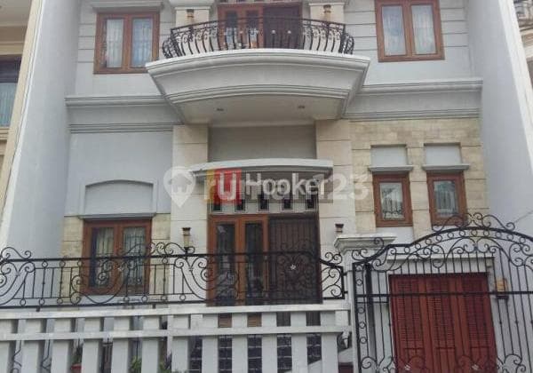 Rumah Di Jalan Vila Permata Gading Area Kelapa Gading