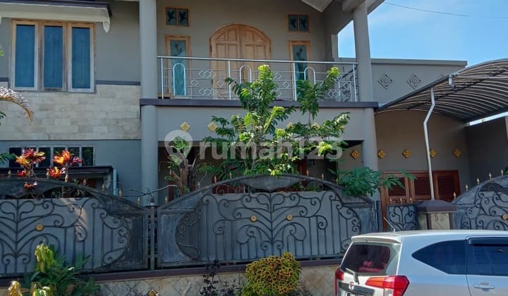 RUMAH MEGAH DAN MEWAH LOKASI SANGAT STRATEGIS SIAP HUNI MODERN