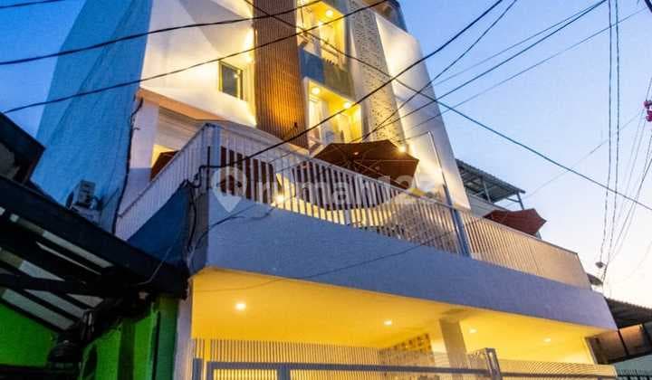 Rumah kos-kosan cantik dan modern minimalis dikawasan tomang jakarta barat