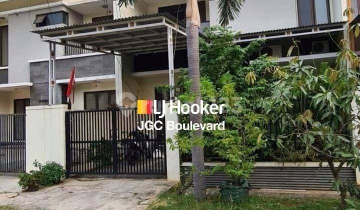 Rumah di Cluster Aralia Harapan Indah Bekasi