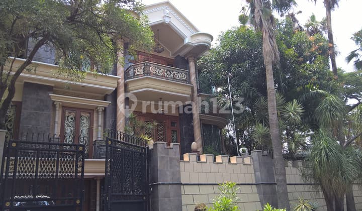 Rumah Taman Marina,model Classic,ancol Barat