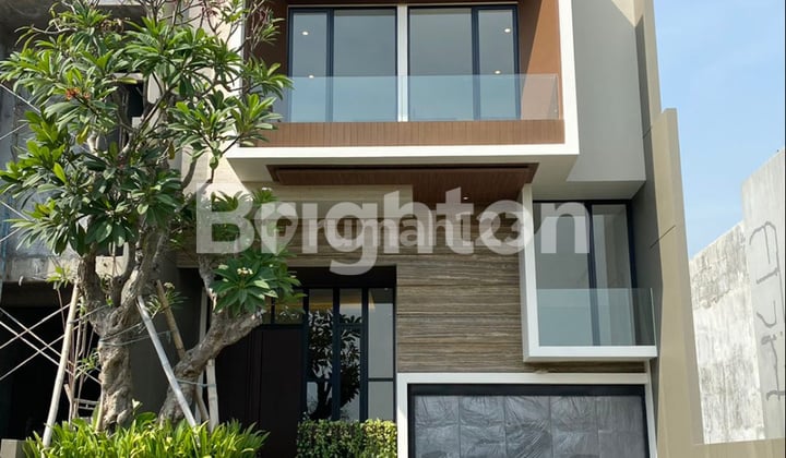 Jual Rumah Tropical Modern Pakuwon Indah Vbr