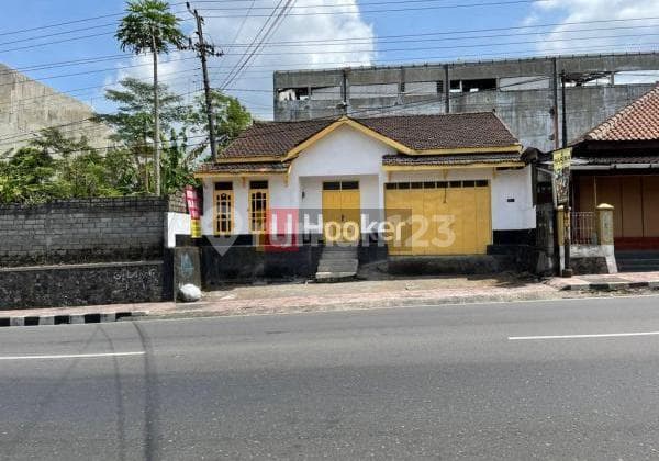 Rumah di jalan Jendral Sudirman Salatiga