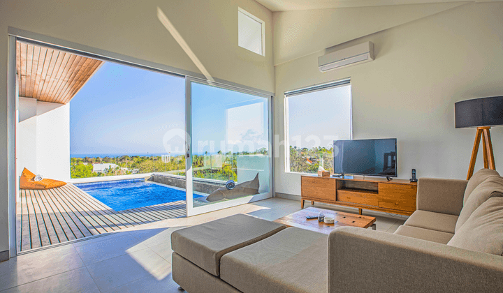 HIDEAWAY VILLA OCEAN VIEW CAN BE RENTED GOOD INVESTMENT