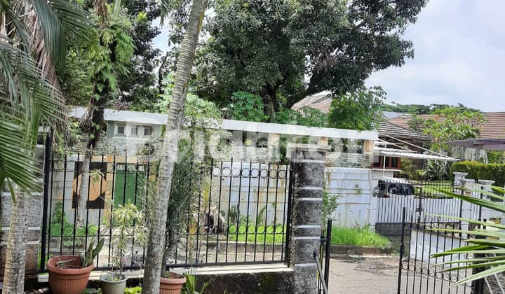DI RUMAH DI VILA DUTA - BOGOR