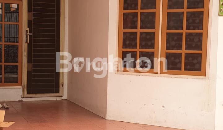 Rumah Luas Dan Strategis-