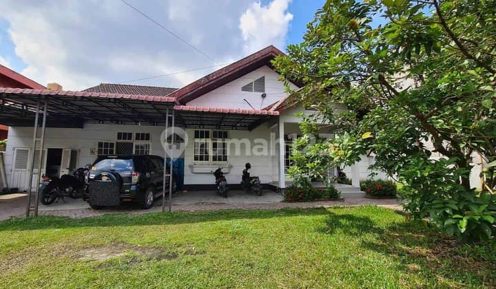 Rumah +halaman luas daerah Tangkerang Tengah, Pekanbaru