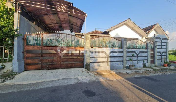 Rumah murah siap pakai di palur dekat kampus uns solo