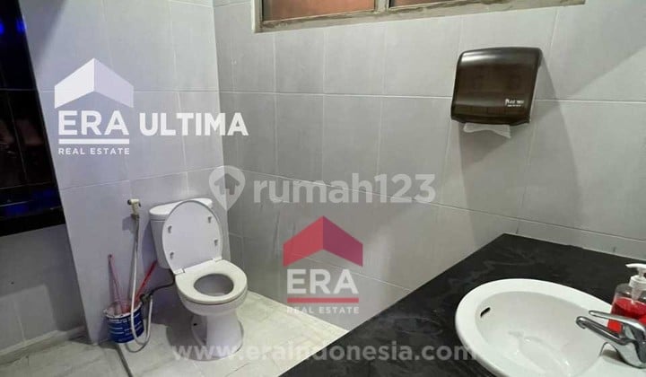 Rumah Cocok Untuk Ruang Usaha atau Kantor di Ciumbuleuit