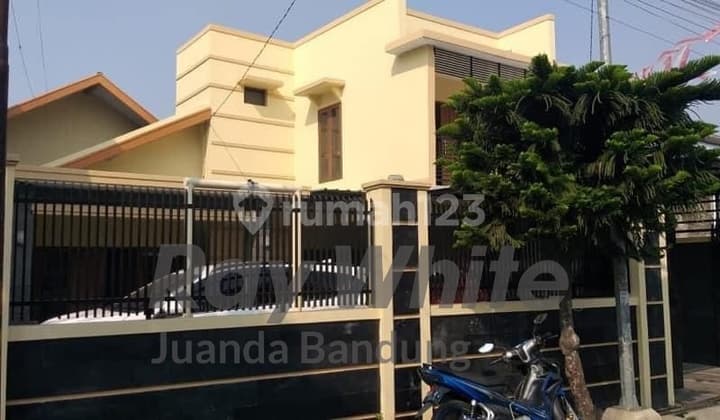 Rumah Kokoh Dan Luas Di Sauyunan Cibaduyut