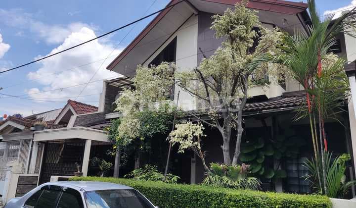 BAGUS! RUMAH BAGUS MINIMALIS MODERN 2 LANTAI DI SRIMAHI, BANDUNG!