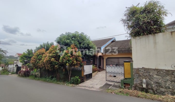 Di jual rumah besar di cinere pondok cabe
