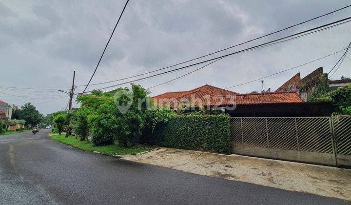 Rumah Luas tanah besar di Bintaro jakarta selatan SHM