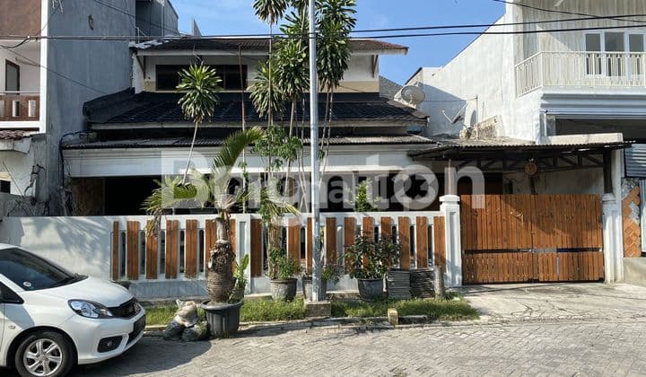 RUMAH KOST DI DHARMAHUSADA SURABAYA DEKAT KAMPUS A UNAIR AIRLANGGA