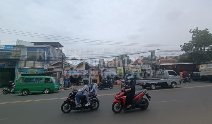 DIJUAL RUMAH SEMI TOKO MAINROAD – UJUNG BERUNG