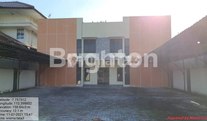 KOST EKSKLUSIF CONDONGCATUR