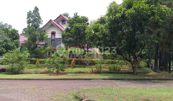 Rumah Asri dengan Halaman Luas @Komplek Billabong Park View, Bogor