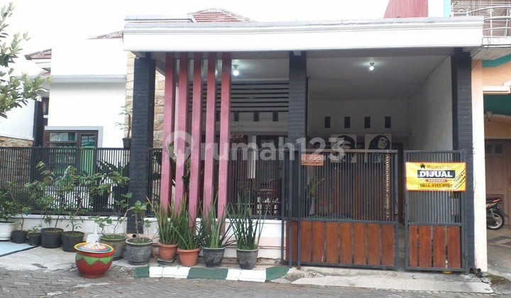 CEPAT RUMAH MURAH CANTIK DAN BAGUS SIAP HUNI MODERN LOKASI SANGAT STRATEGIS