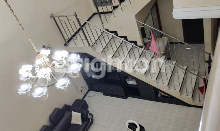 Dijual Cepat Mau Pindah Rumah Bagus , Terawat,fondasi Kuat Dan Kokoh Layout Nyaman, Tidak Banyak Sekat, Sekitarnya Area Depot2, Darmo Permai Selatan