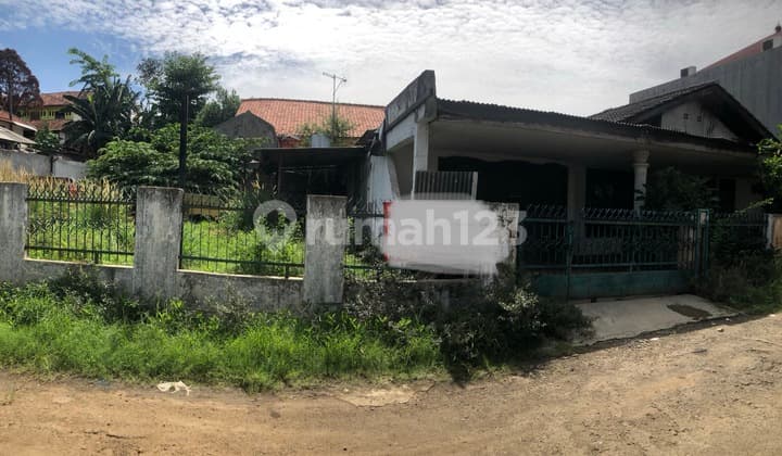 Rumah Murah tanah luas dihitung tanah nya saja di Jatibening
