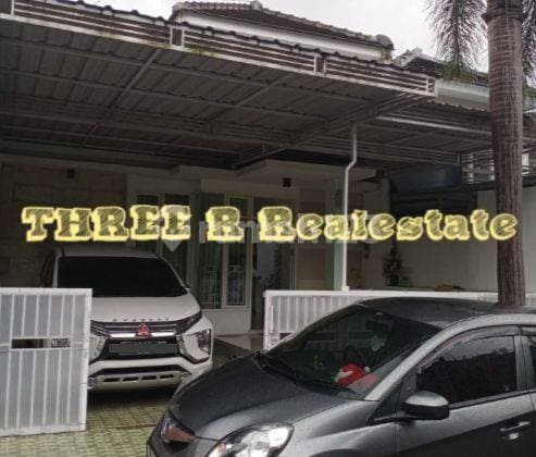 Well-maintained nice house located near Dieng Palace (municipality).